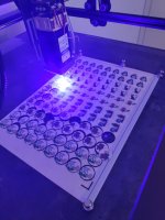 Zuschnitt mit LED Laser